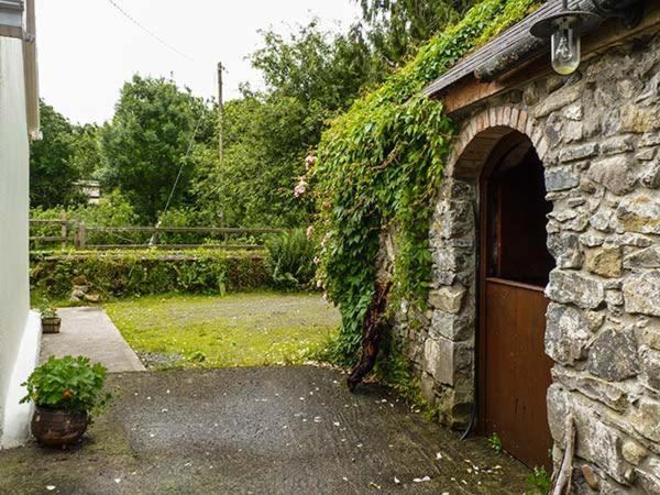 Hawthorn Farm Cottage Curry Exterior photo